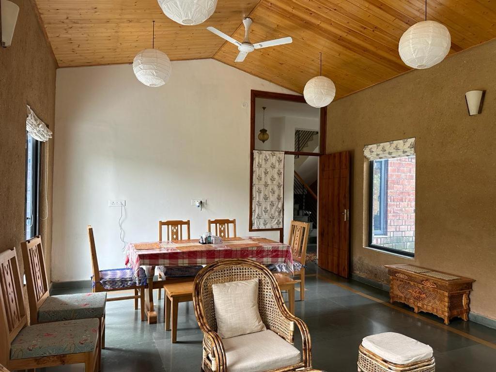 Terra Cottage Palāhu Buitenkant foto
